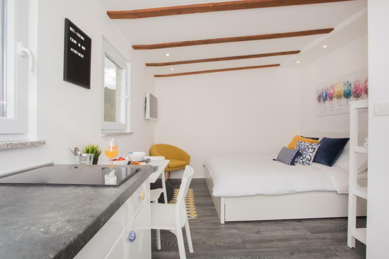Studio Apartment Skatula Skradin Εξωτερικό φωτογραφία
